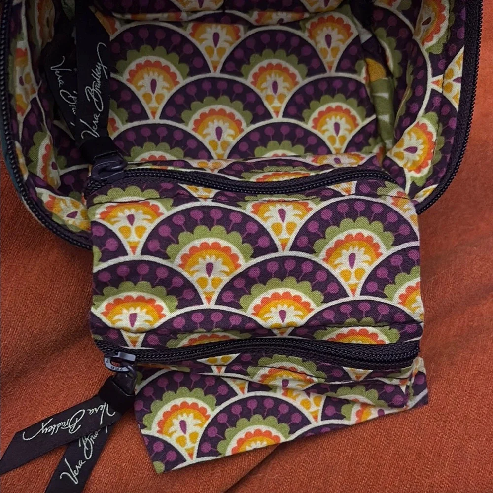 Vera Bradley Quilted Cosmetic/jewelry organizer - Picture 5 of 5